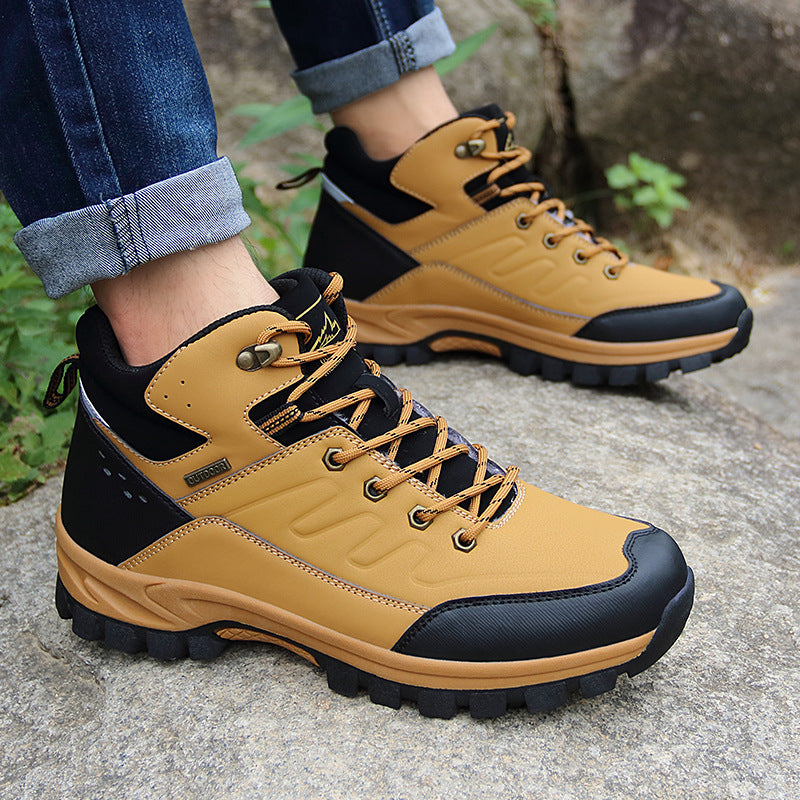 Men’s High-Top Outdoor Hiking Boots Single-Layer Shoes