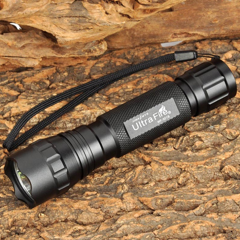 High Power Long Range Rechargeable LED Flashlight