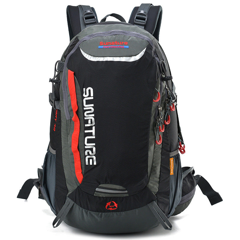 Large Capacity Outdoor Hiking And Mountaineering Backpack