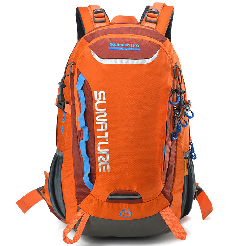 Large Capacity Outdoor Hiking And Mountaineering Backpack